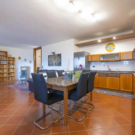 La Casa Rossa Tra E Montagna Garage Wi-fi *